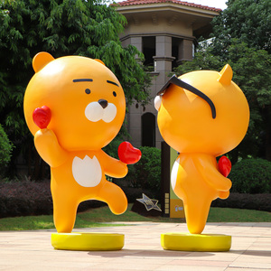 网红拍照打卡户外摆件卡通公仔熊kakao雕塑甜品门店商场引流装饰