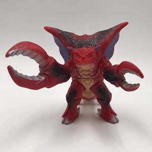 日本万代17厘米戴拿奥特曼怪兽软胶 雷丘巴斯 二手有蹭漆2969