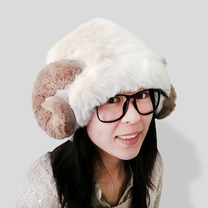 手工剪裁可爱羊角帽跳房子设计原创冬季加厚毛绒护耳冯提莫抖音款