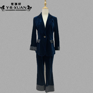 依瑞轩/凯思淇22a-2210 时尚西装长裤套装女2022春季丝绒两件套裤