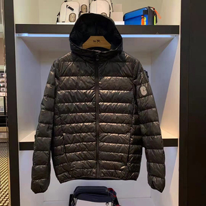 coach蔻驰男青年休闲连帽羽绒服拉链保暖棉衣外套时尚冬季c5189