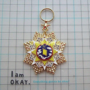 可欣精品:三等云麾勋章副章铜质/奖章/纪念章/徽章(编号随机)