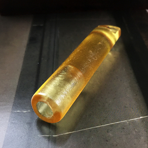 清代官造宫廷御用古法老琉璃 金茶色 老翎管 帽管 古董挂饰收藏