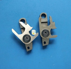 修边机配件摆动叉内里机大底机拔梭器摆动叉牙叉大羽修边机