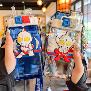 日本进口tritan泰罗奥特曼儿童两饮水杯男女上学专用塑料便携水壶