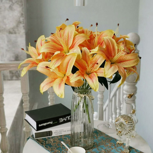 仿真萱草花干花束假花仿真花摆设小号母亲妈妈孕妇生日礼物百合