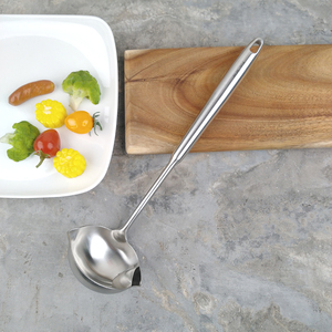 陈小姐の店0712淘宝304不锈钢隔油勺喝汤滤油神器厨房沥油撇油漏油