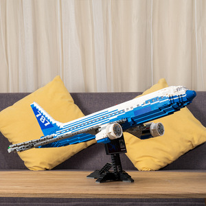 得客创想搭插拼装积木航空波音747客机飞机模型玩具男孩组装摆件
