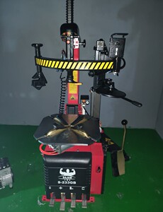 科星小霸王轮胎拆装机sajam s-233gb naar推拉后仰式扒胎机拆胎机