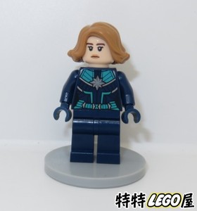 乐高惊奇队长人仔