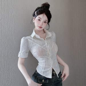 格格家  夏季韩版时尚V领气质收腰短袖衬女性感修身百搭制服上衣