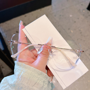 万金宝钻石切边眼镜