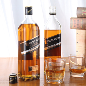 【买1送1】十字勋章黑带洋酒威士忌40度烈酒可乐桶基酒调鸡尾酒