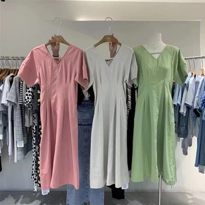 帛然boran泡泡袖褶皱v领连衣裙子夏季韩版气质显瘦温柔超仙长裙女