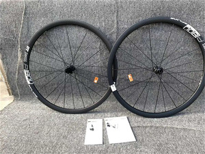 行货dt swiss公路轮组p1850圈刹 p1800碟刹轮组700cc台湾原厂正品