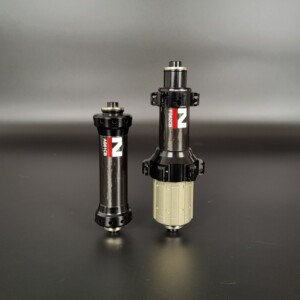 台湾正品久裕novatec as61cb/fs62cb久裕包碳花鼓公路直头20/24孔