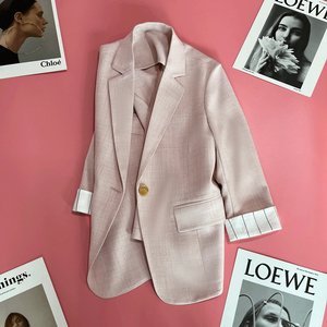 淡粉色七分袖薄款西装外套女2024夏季新款设计感小众气质休闲上衣