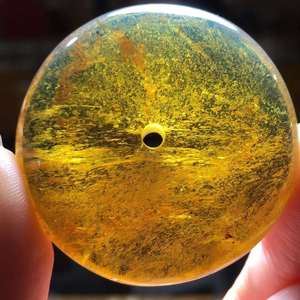 缅甸琥珀夜魅阁纯天然缅甸琥珀七彩雨花平安扣