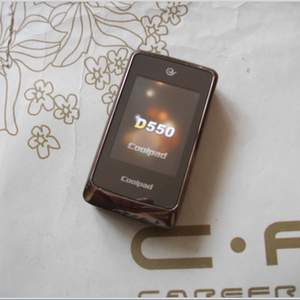 酷派翻盖手机老人机