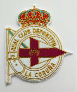 西甲拉科鲁尼亚队徽足球刺绣补丁贴电脑绣花布贴背胶臂章logo