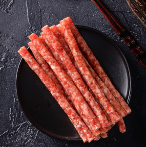 云南广式小甜肠麻辣香肠烟熏腊肠不含淀粉