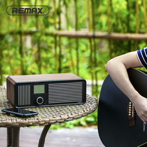 remax睿量rb-h8复古无线蓝牙音箱高音质迷你户外立体声低音炮3d环绕