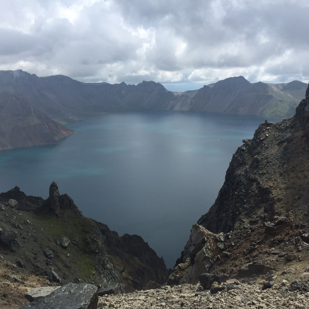 日本嘉娜宝kate凯婷无痕美颜粉底液15秒幻化遮瑕修饰正品代购 白山