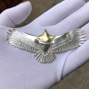 高桥吾郎鹰吊坠