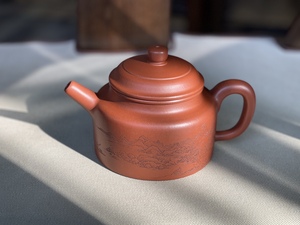 徐惠琴制壶 秋石紫砂刻绘原矿红皮龙紫砂德钟壶