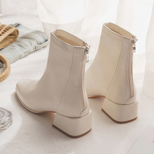 冬季新款韩系法式爆款白色瘦瘦靴粗高跟洋气时尚百搭小短靴女踝靴