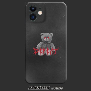 AlienTits复古暗黑红眼小熊野生个性创意潮适用于苹果安卓手机壳