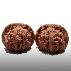 20年文玩麻核桃手把玩件雕刻收藏异形44怀柔野生天地狮子头关公帽