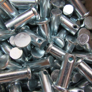 施工升降机扶墙臂销子镀锌 平头带孔销轴 m20*80人货电梯配件