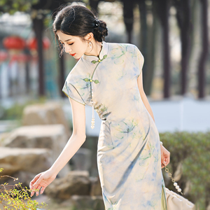 蓝若玉丨年轻款淑女风瑞士网长款旗袍2024年夏新款日常可穿新中式