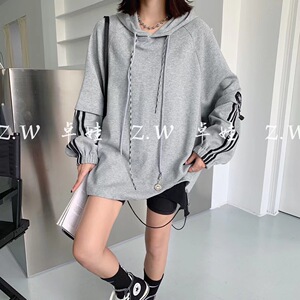 zw卓娃正品女装2021秋冬新款宽松休闲三条杠运动风连帽套头卫衣女