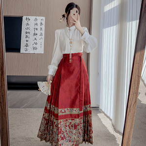 新中式提花马面裙国风复古改良汉服套装女婚庆红色敬酒礼服连衣裙