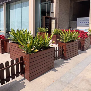 深圳餐厅饭店外摆栅栏户外围栏室内防腐木花箱隔断墙花架