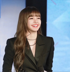 lisa假发女长发及腰整顶时尚新款气质长卷发大波浪全头套式仿真