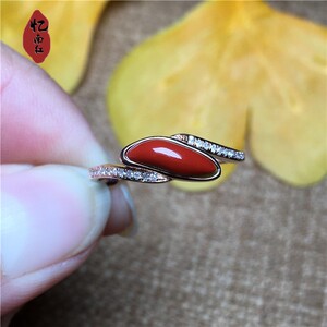 忆南红 原矿南红玛瑙云南昭通黄皮包浆锦红女款戒指18k玫瑰金镶嵌