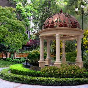 欧式石雕凉亭雕塑不锈钢铁艺冒黄锈石石亭子户外摆件中园精品艺术