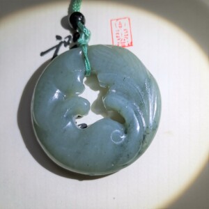 白墨玉石 和田玉新疆且末蓝玉九尾狐手镯芯 挂吊坠颈项链女款