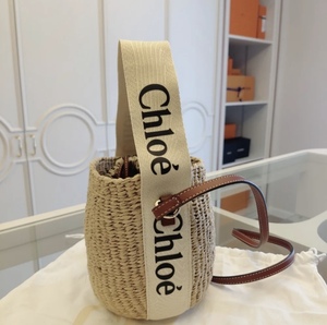 支持中检鉴定 酷酷澳洲正品蔻依chloe字母logo草编菜篮子水桶包