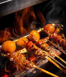 新鲜非冷冻鸡蛋黄爆汁烧烤鸡提灯日式料理店烧鸟食材鸡心鸡肝蛋肠