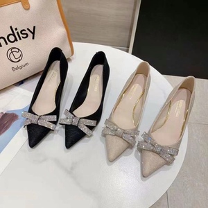 杜米亚正版满钻蝴蝶鞋小单鞋尖头细跟女鞋