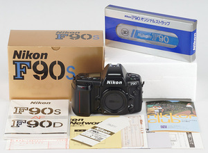 尼康F90S 未使用带包装 Nikon F90X 自动135单反胶卷胶片相机