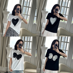 JanZhang2024夏季新款黑色刺绣蜻蜓短袖t恤女设计感休闲爱心上衣