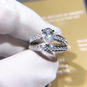 18K白金70分GIA梨形钻石戒指水滴形皇冠女戒男女结婚戒指订制戒指