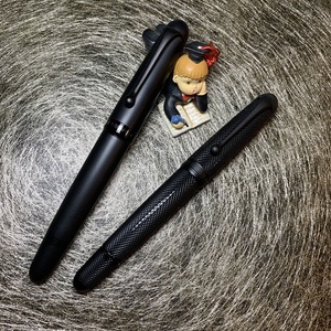 奥罗拉aurora黑曼巴磨砂黑88系列18k限量888哑光雾面14k黑眼镜蛇