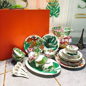 欧式热带雨林36件骨瓷餐具套装轻奢家庭餐厅盘碗勺碟大汤碗西餐盘