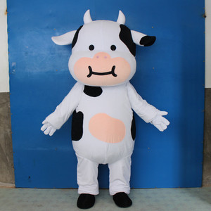 人装布偶服牛
